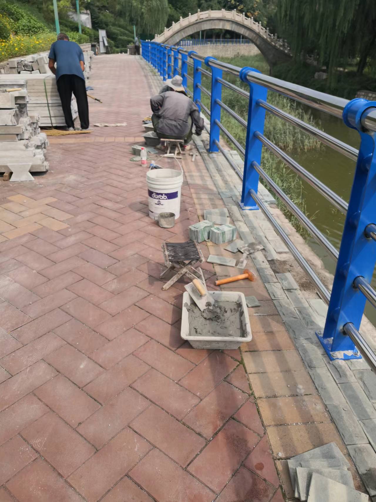 石河子市景观护栏桥梁防撞护栏 - 厂家